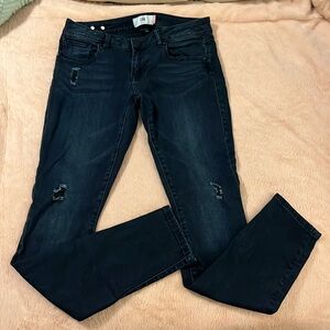 Cabi Skinny Jeans - Distressed